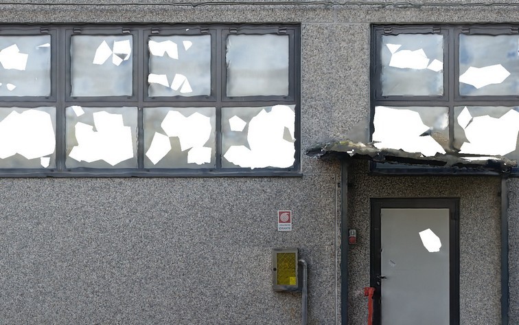 Click image for larger version

Name:	02.jpg
Views:	0
Size:	123.1 KB
ID:	10016