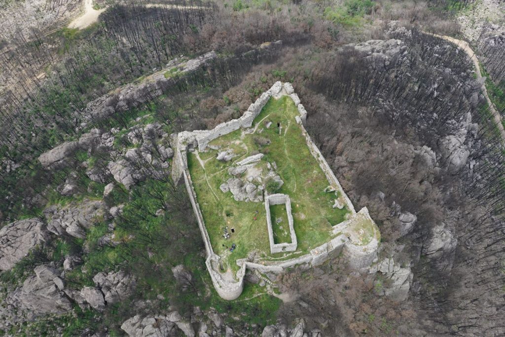 Fig. 1. Fortezza della Verruca, foto dall’alto. © Giovanni Pancani – DIDA UniFI
